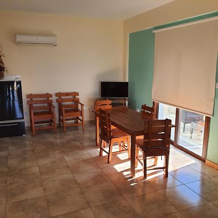 Joanna Sunset Apts Помос Екстериор снимка